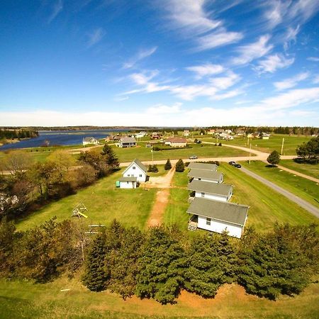 ホテルMerry Stanhope Chalets エクステリア 写真